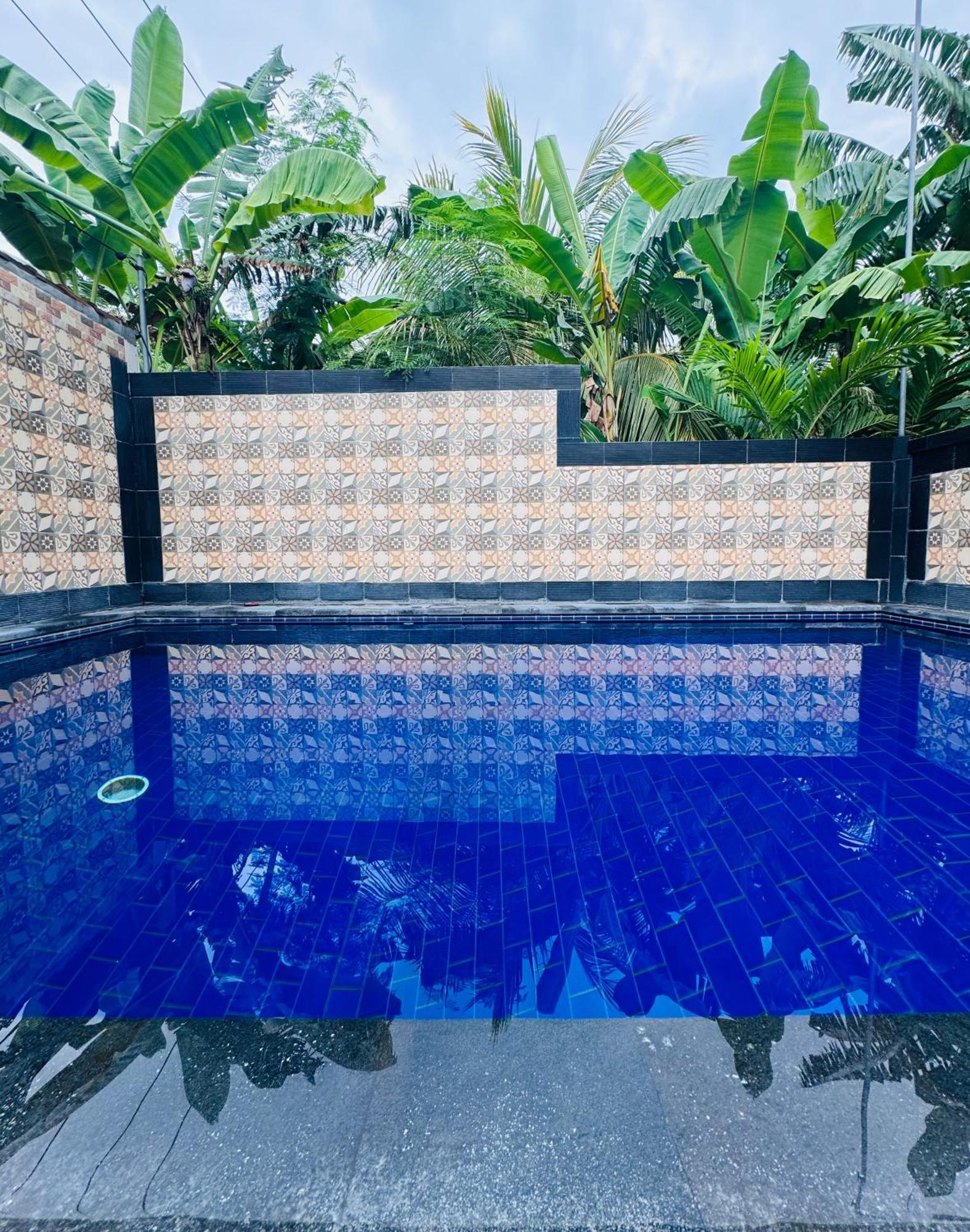 Putu Guest House Pemuteran Luaran gambar